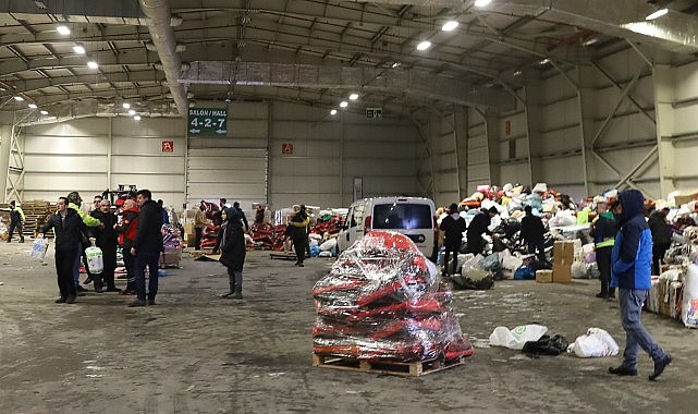 Bursa, depremzedeler için tek yürek