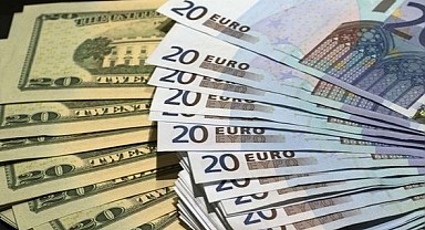 İstanbul serbest piyasada dolar ve euro yükselişte