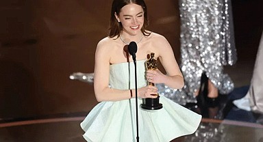 Oscar’da En İyi Kadın Ödülü Emma Stone’a verildi!